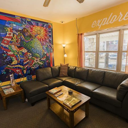 Hi - Madison Hostel מראה חיצוני תמונה