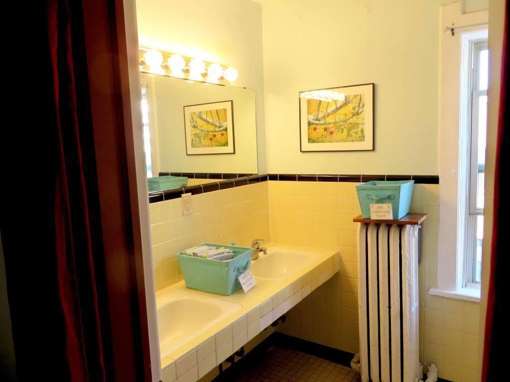 Hi - Madison Hostel מראה חיצוני תמונה