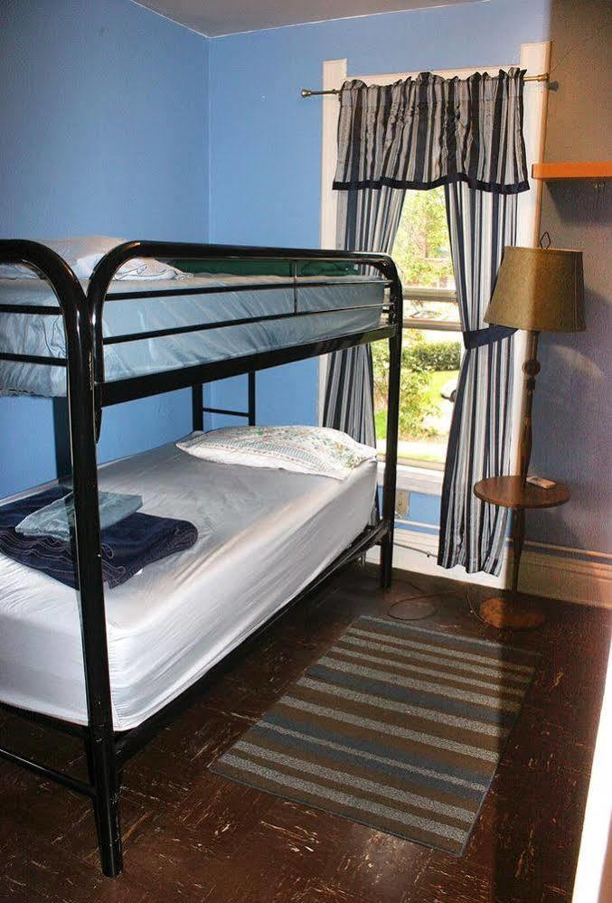 Hi - Madison Hostel מראה חיצוני תמונה